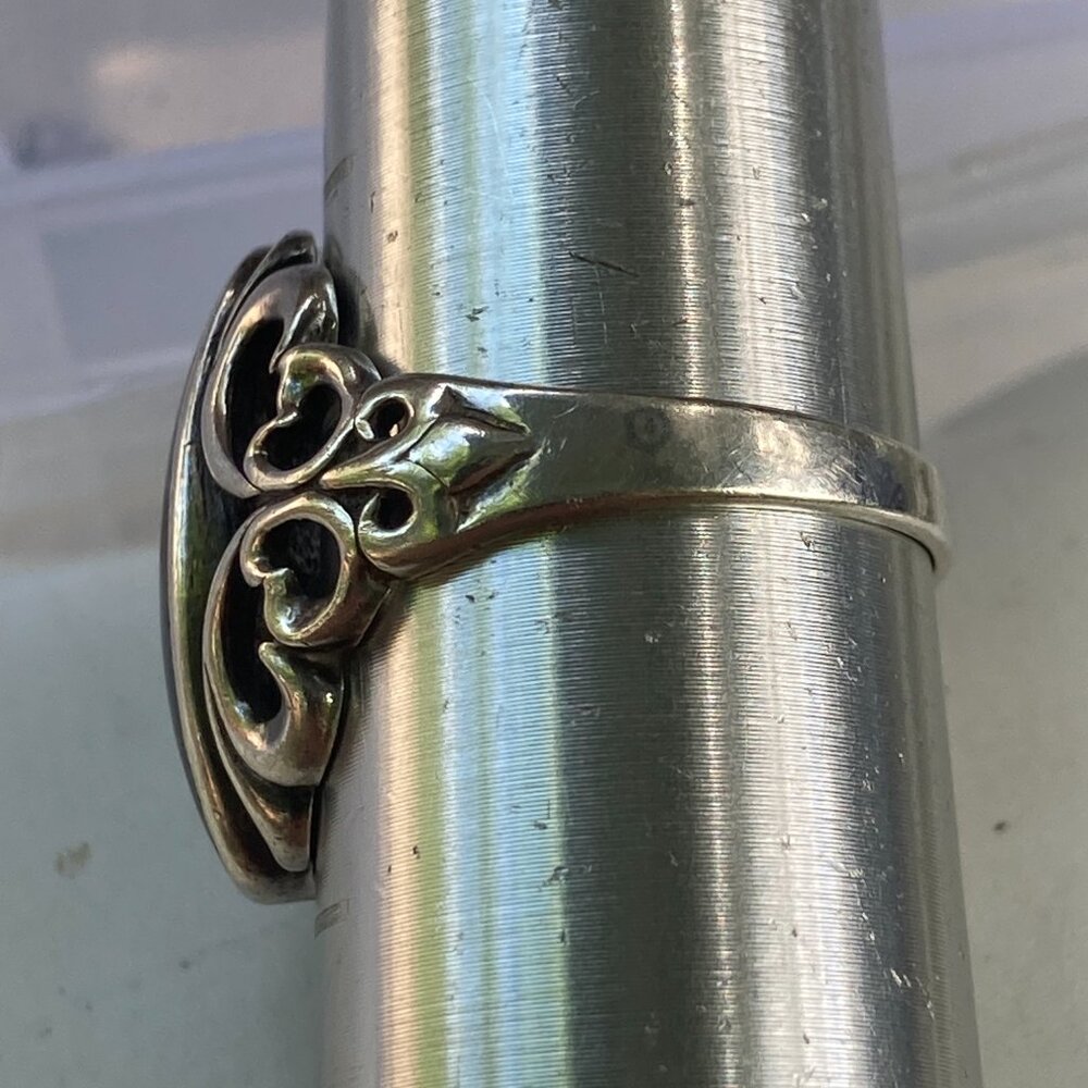 Pretty Kabana onyx gem in filigreed sterling silver bezel setting - Picture 2 of 9